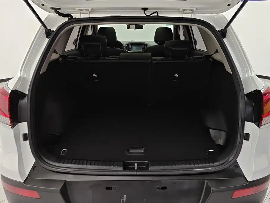 Kia KX3 2015 — фото 4