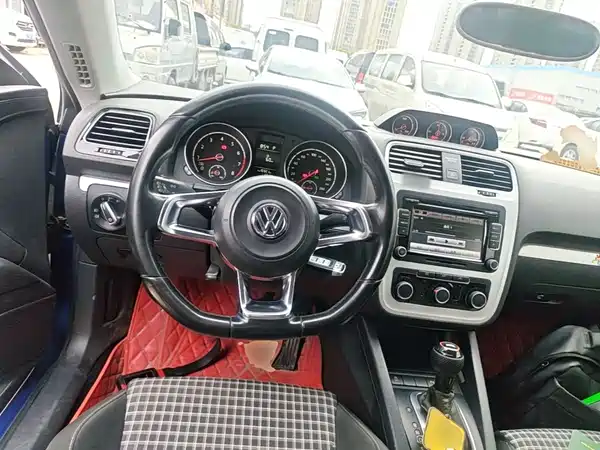 Volkswagen Scirocco 2015