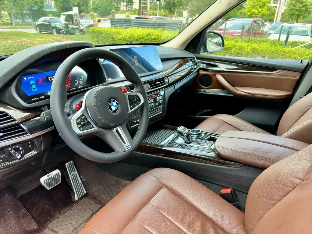 BMW X5 2014 — фото 9