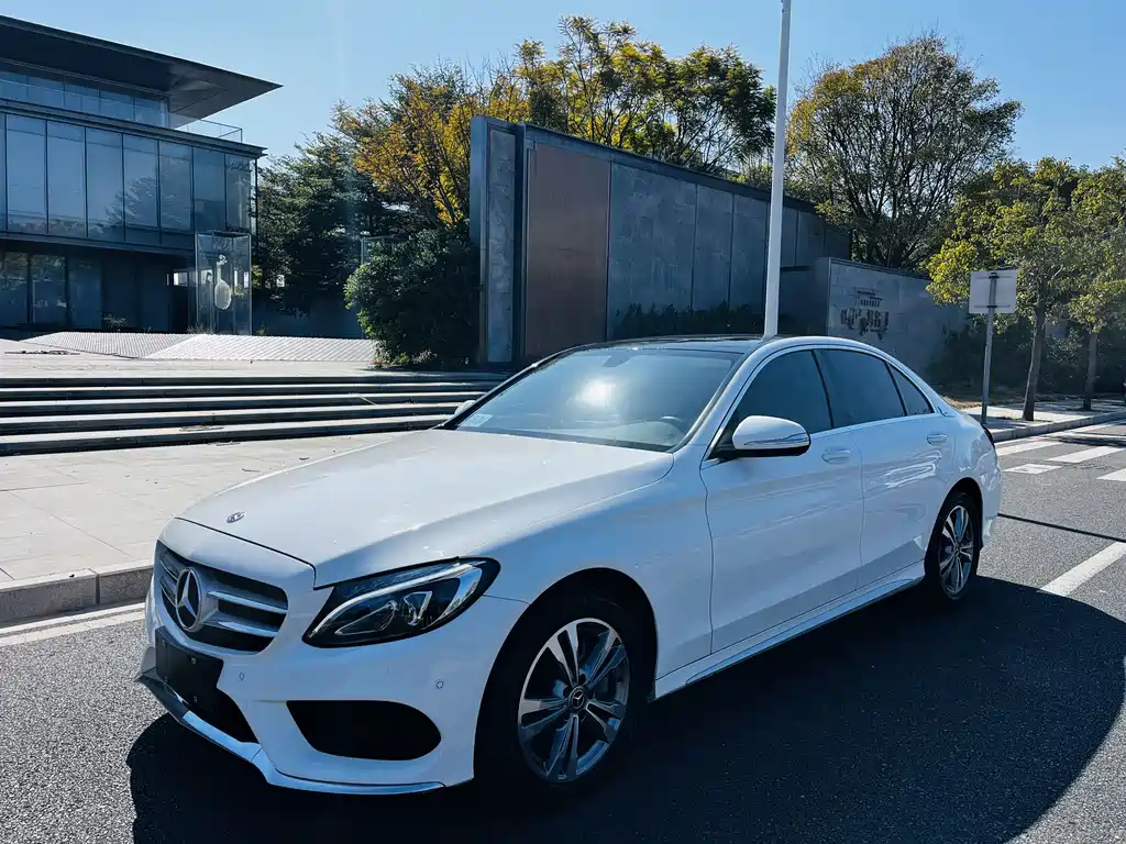 Mercedes-Benz C-Class 2018 — фото 1