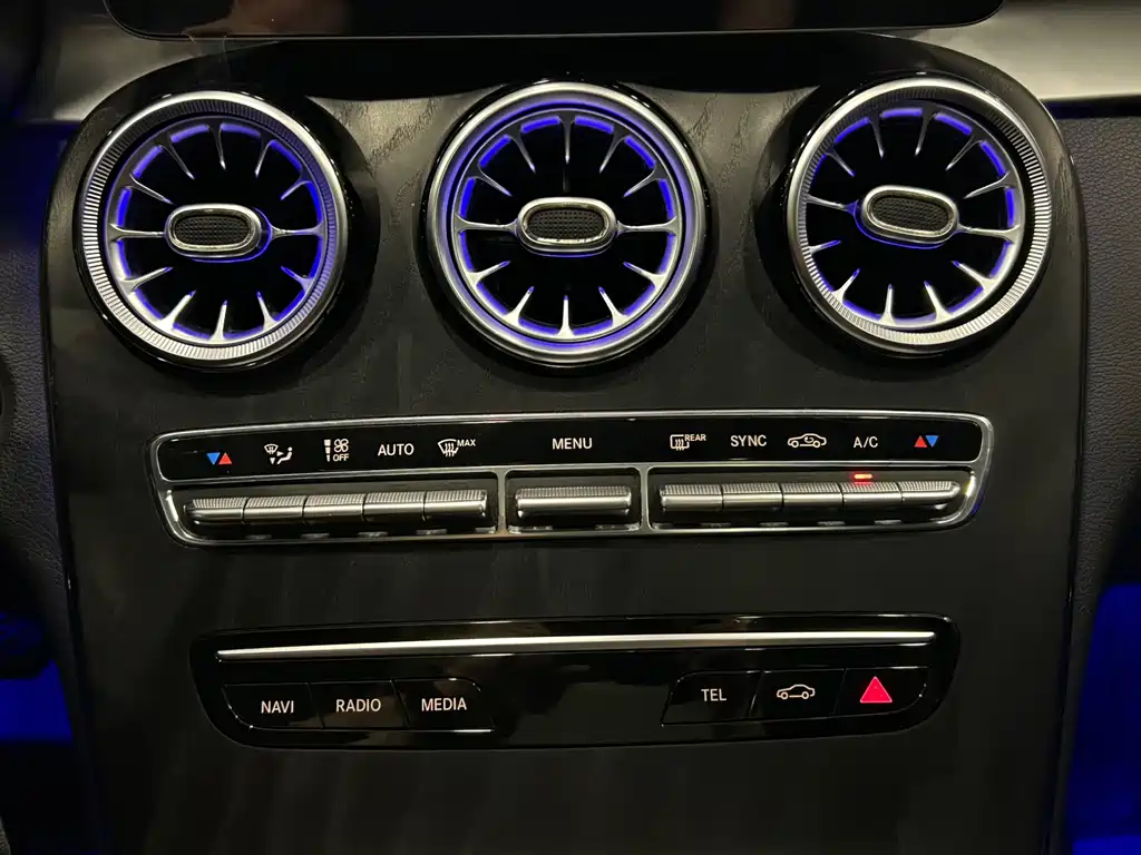 Mercedes-Benz C-Class 2020 — фото 18