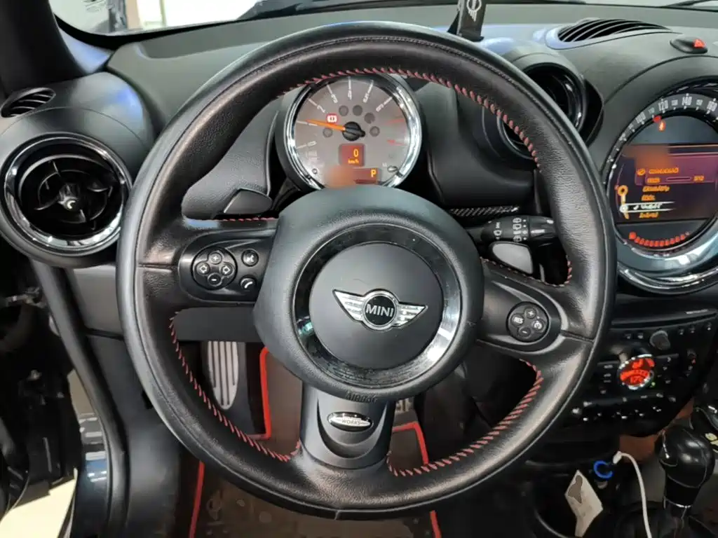 MINI JCW COUNTRYMAN 2014 — фото 11