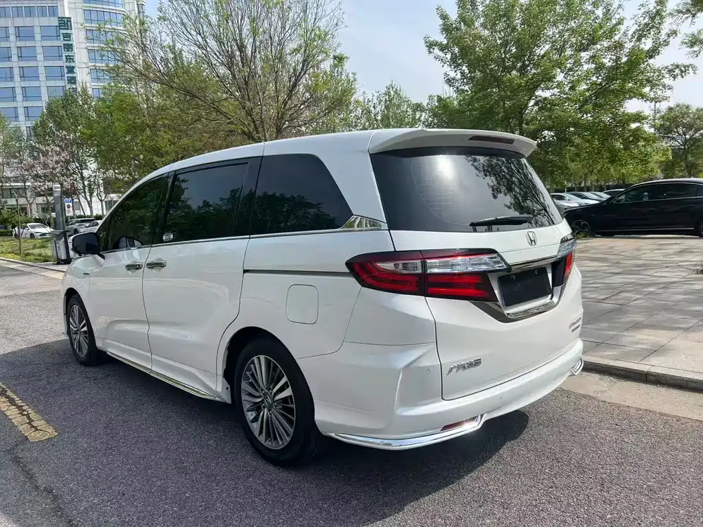 Honda Odyssey 2021 — фото 7