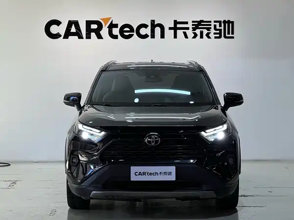 Toyota RAV4 2024