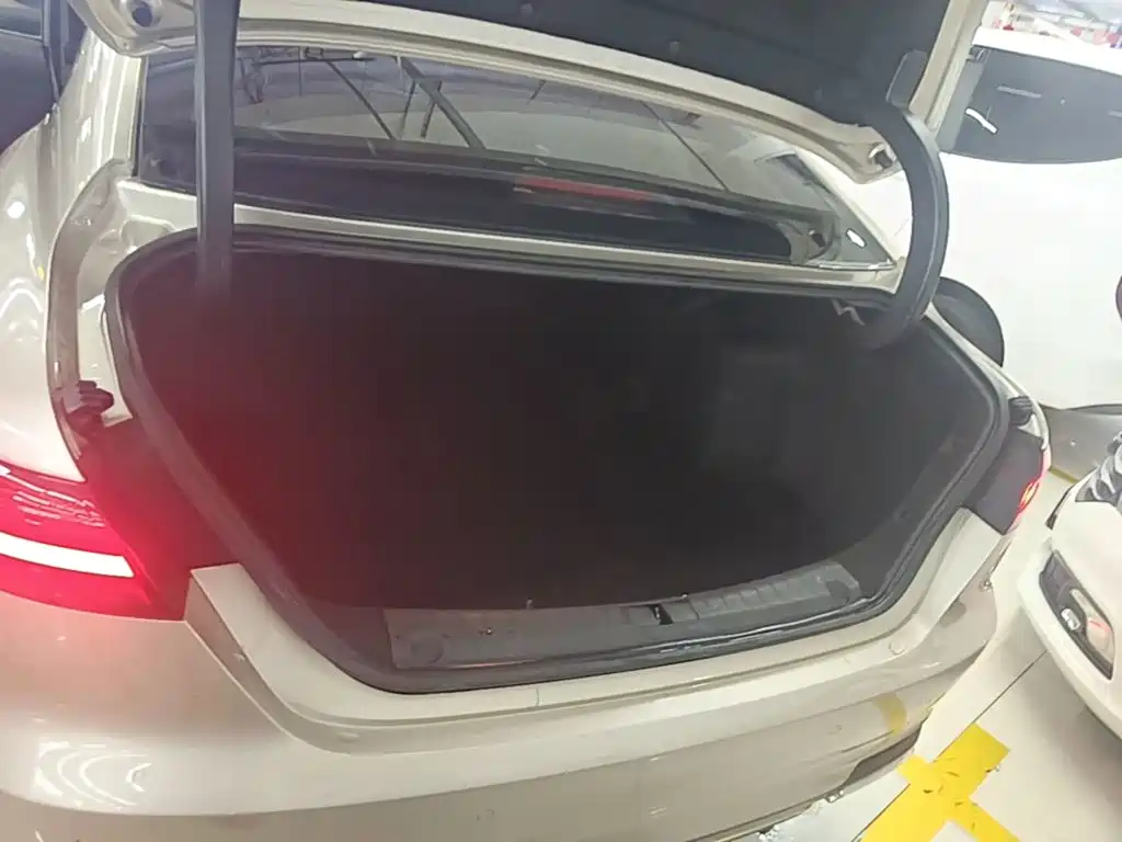 Geely Binrui 2018 — фото 19