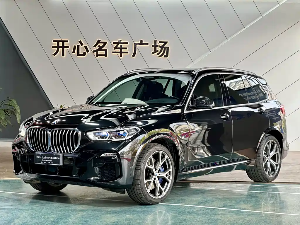 BMW X5 2019 — фото 1