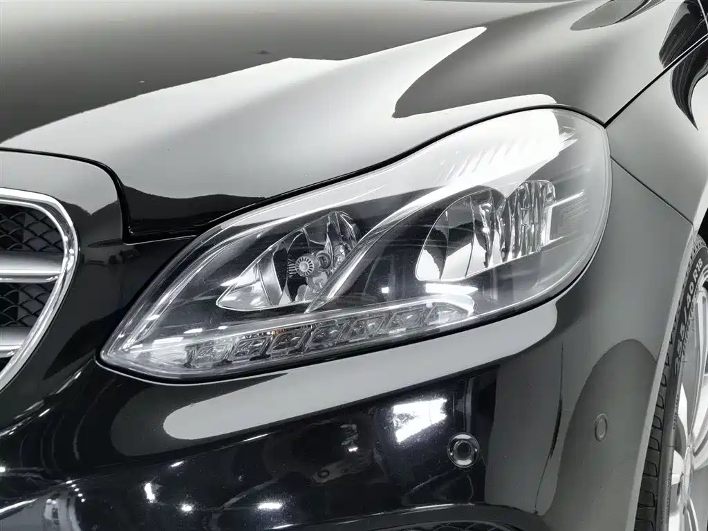 Mercedes-Benz E-Class 2016