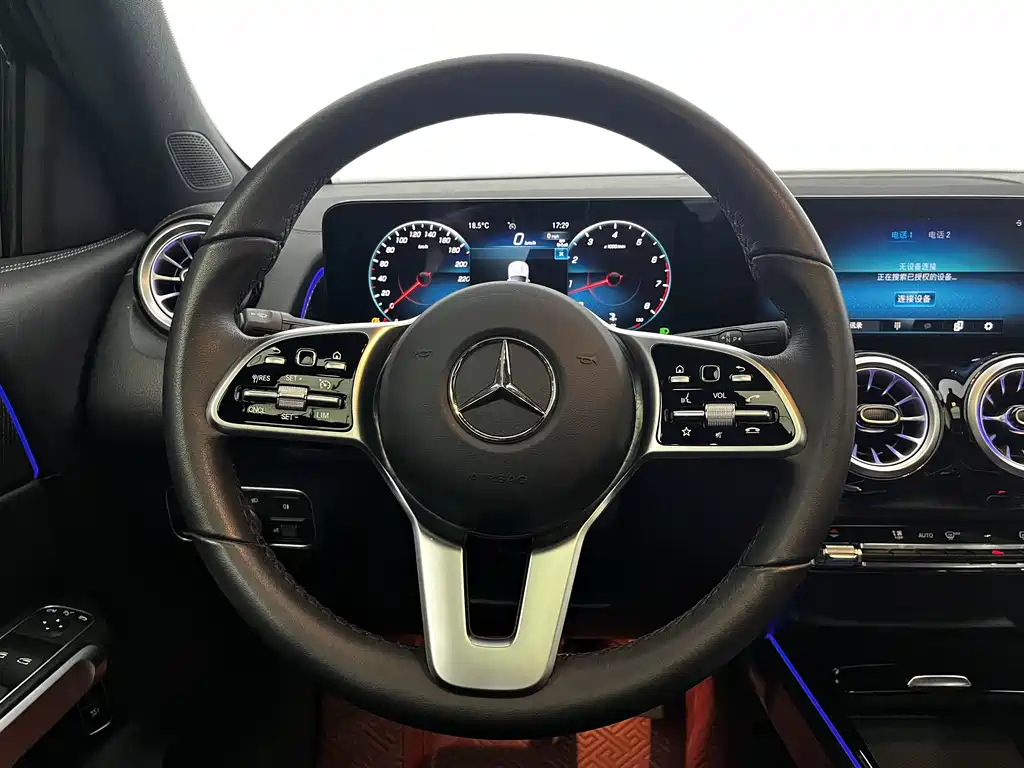 Mercedes-Benz GLB 2023 — фото 5