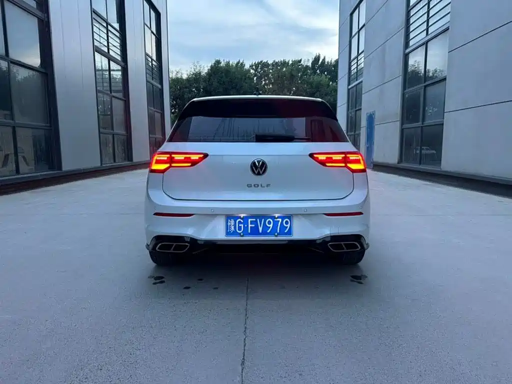 Volkswagen Golf 2022