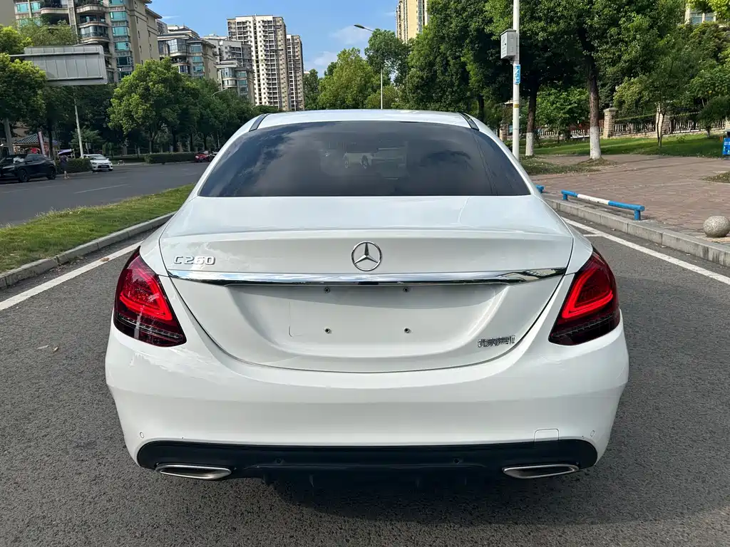 Mercedes-Benz C-Class 2020 — фото 6