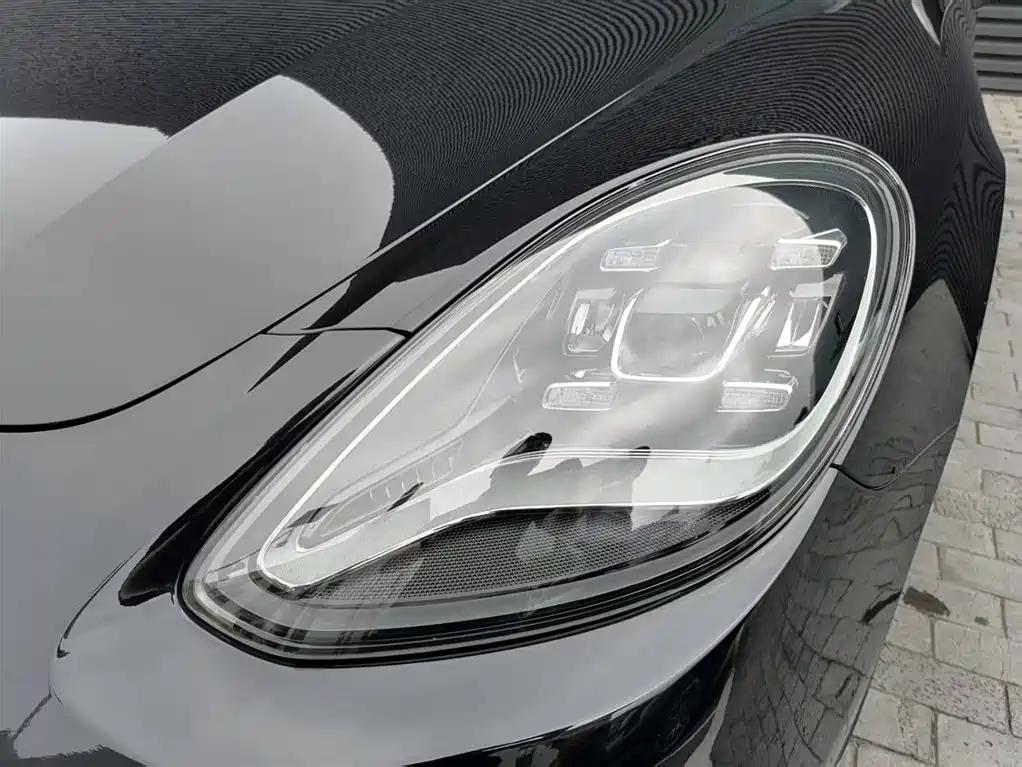 Porsche Panamera 2023 — фото 15