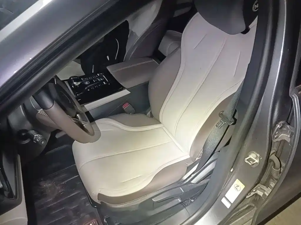 BYD Qin PLUS 2023 — фото 15