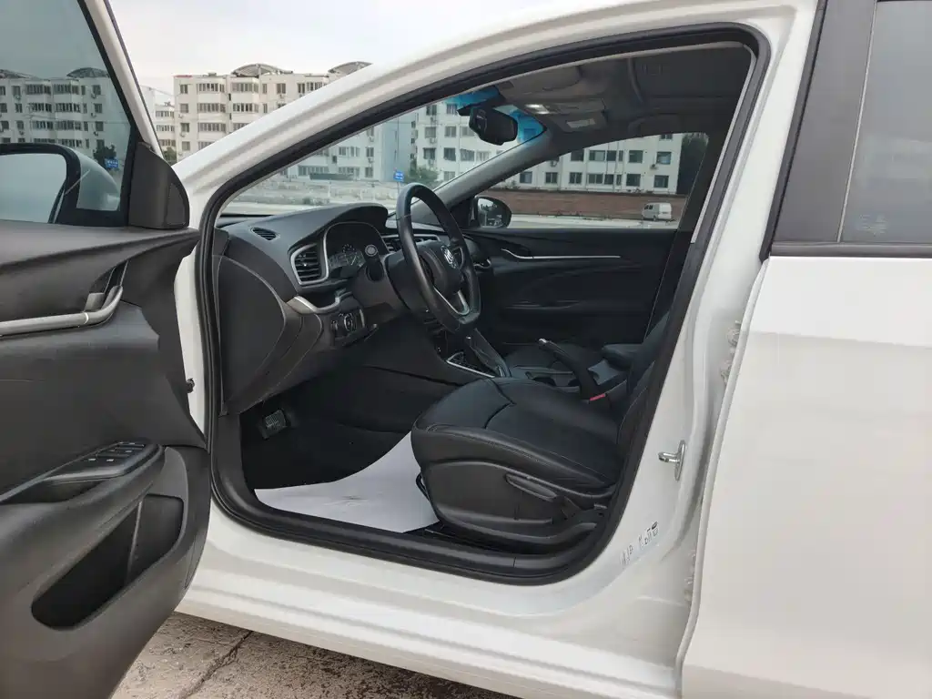 Buick Excelle 2019