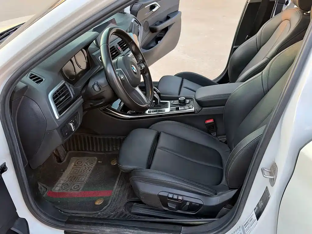 BMW 1 Series 2020