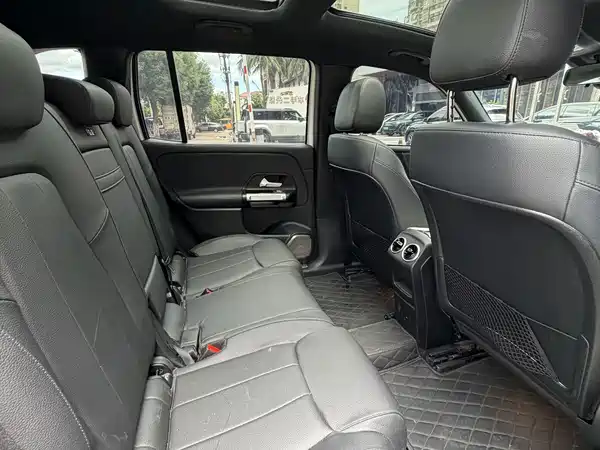 Mercedes-Benz EQB 2024