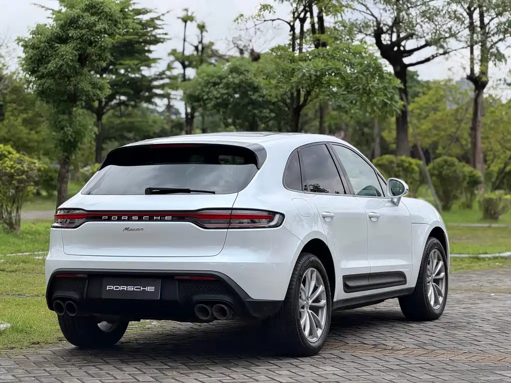 Porsche Macan 2023 — фото 5
