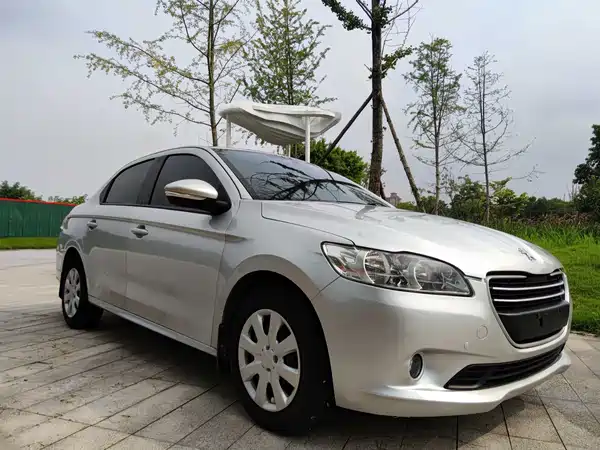 Peugeot 301 2014