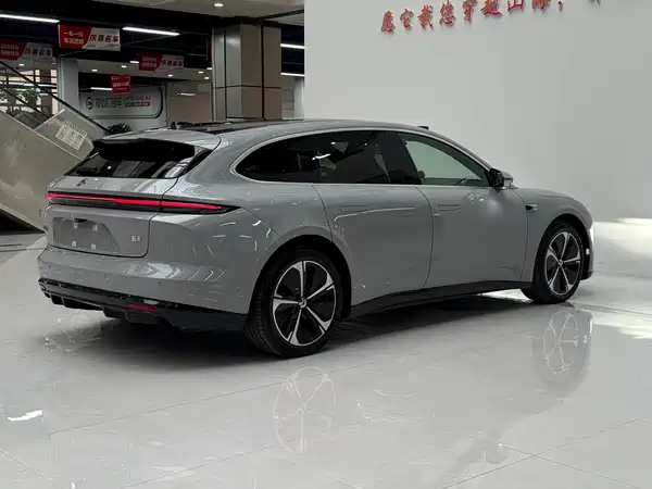 NIO ET5T 2025