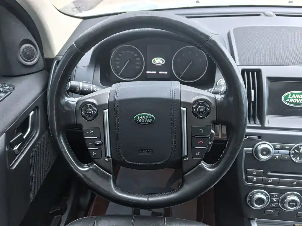 Land Rover Freelander 2 2014 — фото 10