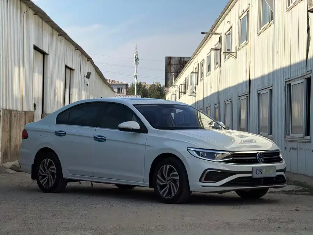 Volkswagen Bora 2025