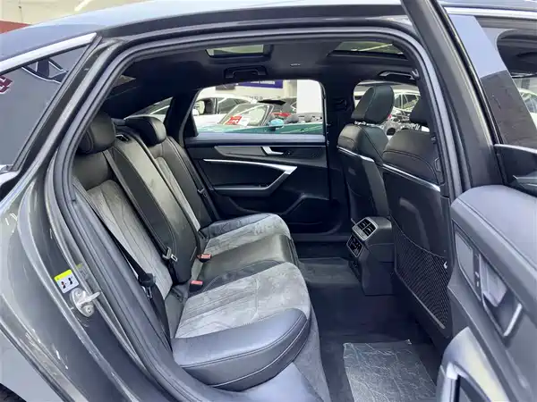 Audi A6L 2021