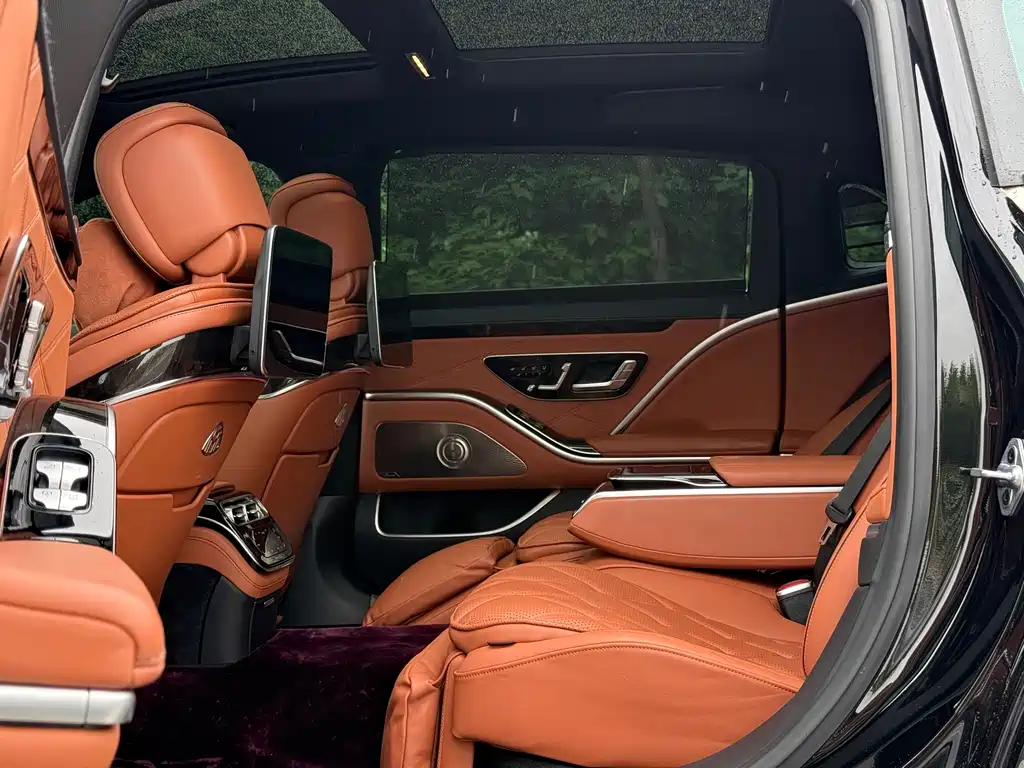 Mercedes-Benz Maybach S-Class 2022 — фото 8