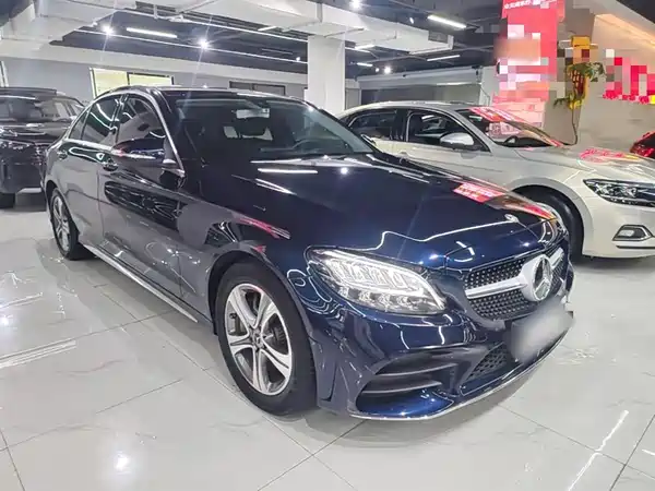 Mercedes-Benz C-Class 2020