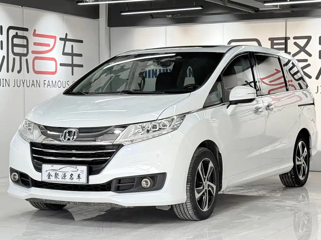 Honda Odyssey 2017 — фото 1