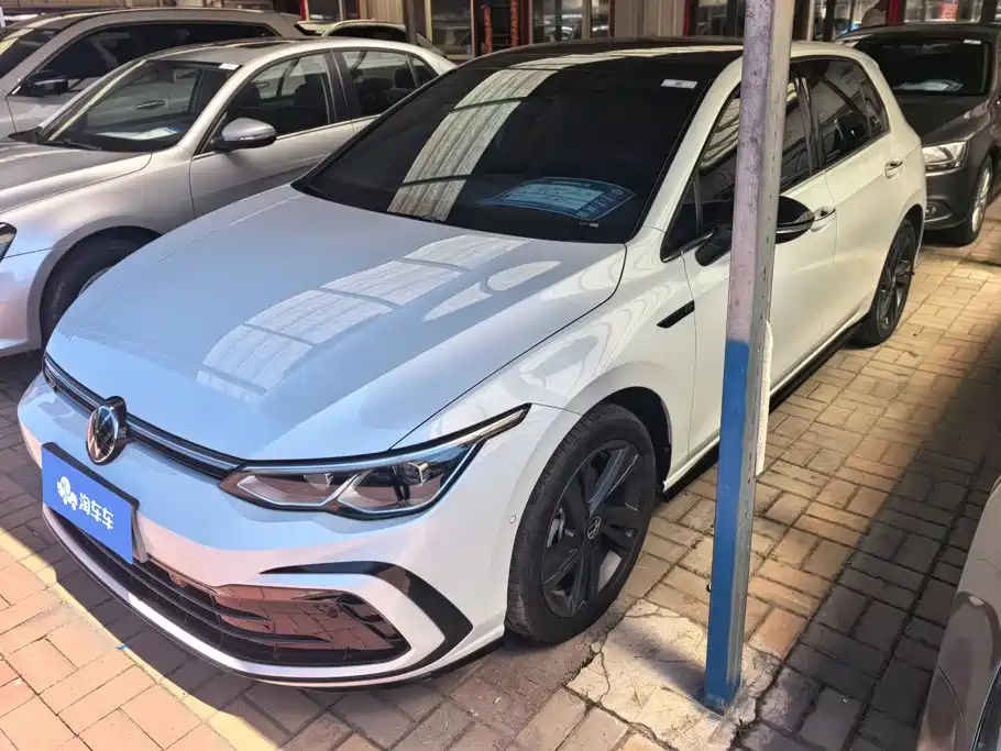Volkswagen Golf 2023