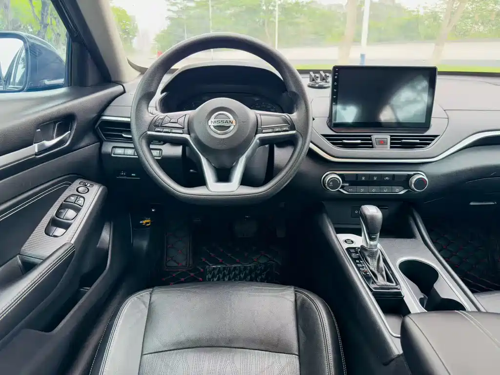 Nissan Teana 2022 — фото 16