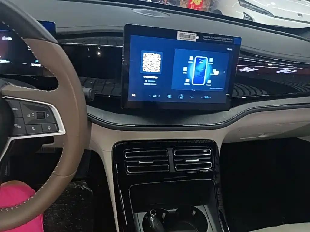 BYD Qin PLUS 2024 — фото 13