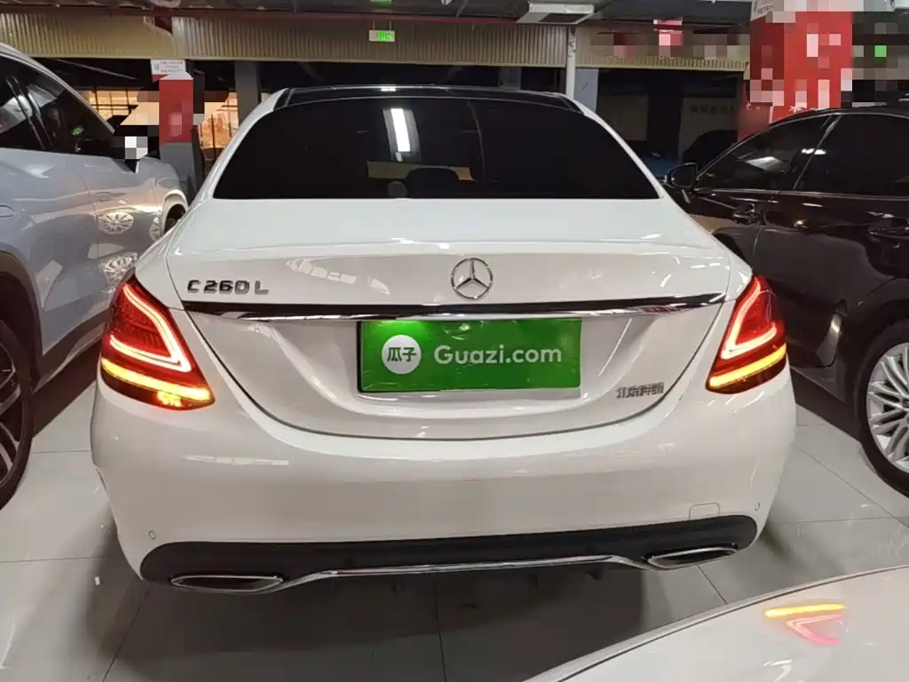 Mercedes-Benz C-Class 2019