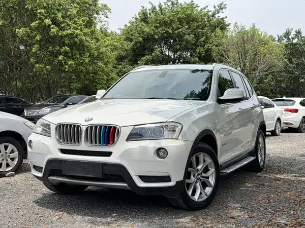 BMW X3 2011