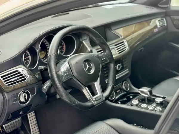 Mercedes-Benz CLS AMG 2012