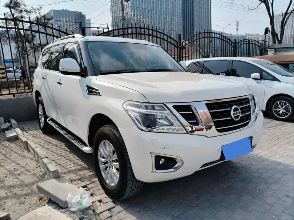Nissan Patrol 2018 — фото 1