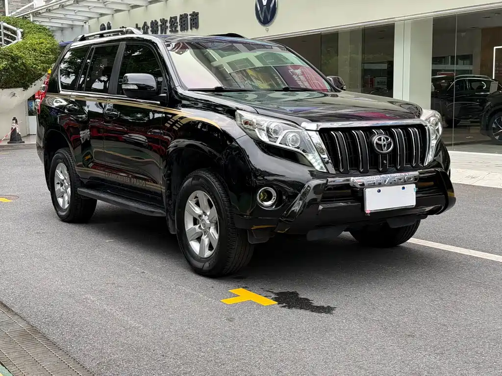 Toyota Prado 2017 — фото 6