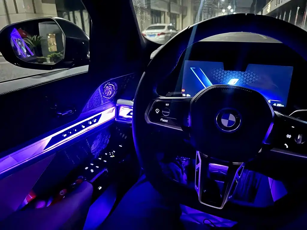 BMW i7 2024 — фото 34