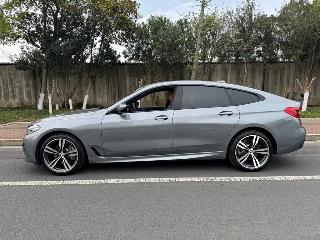 BMW 6 Series GT 2022 — фото 3
