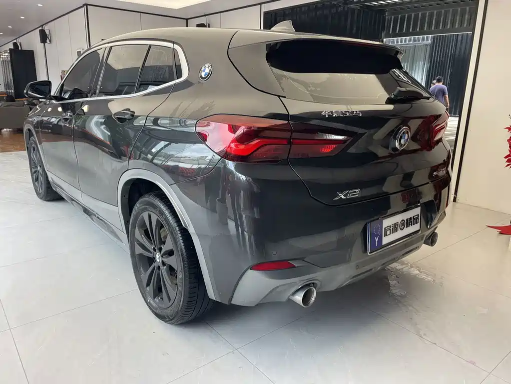 BMW X2 2022 — фото 16