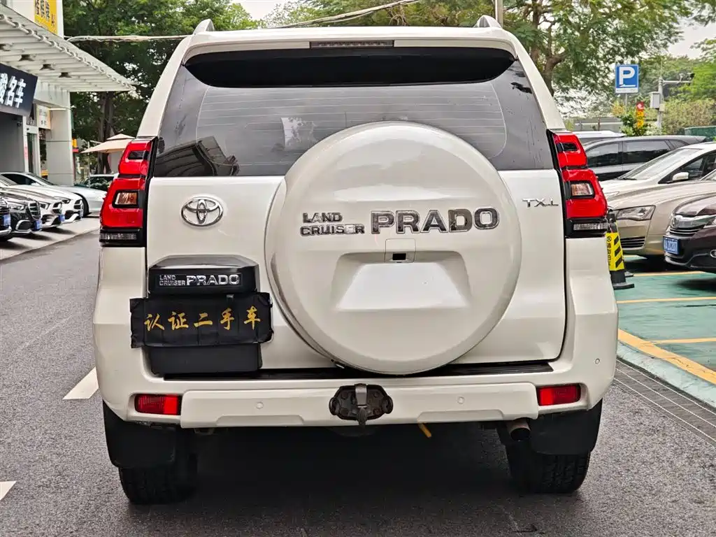 Toyota Prado 2019 — фото 6
