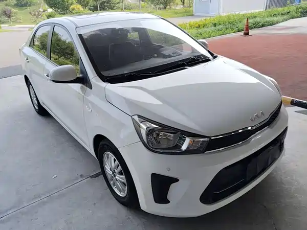 Kia Pegas 2022
