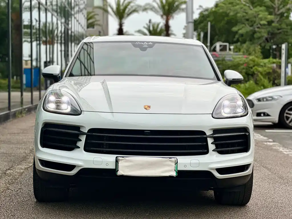 Porsche Cayenne 2023