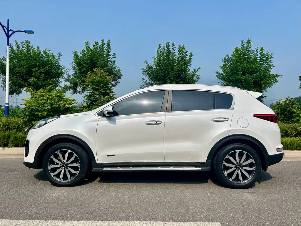 Kia KX5 2016 — фото 3