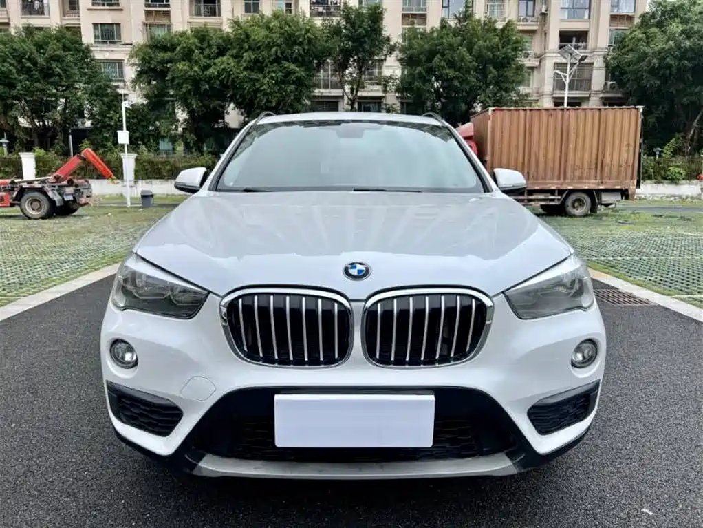 BMW X1 2019 — фото 2