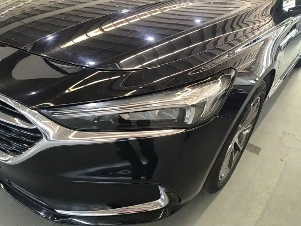 Buick LaCrosse 2019 — фото 24