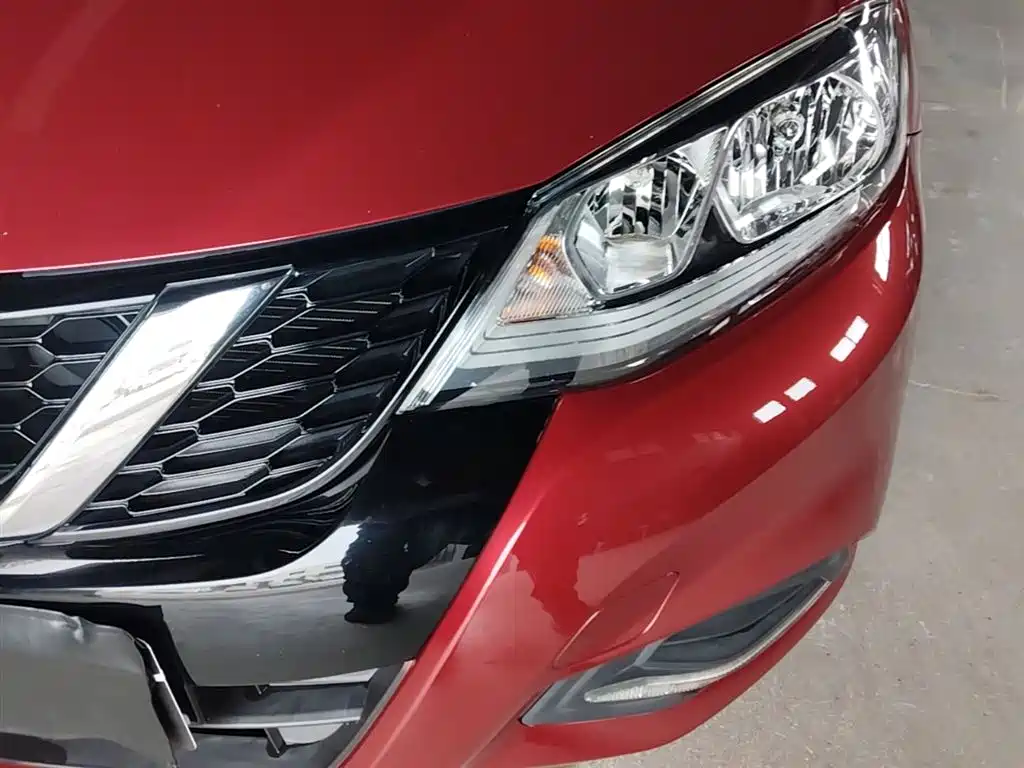 Nissan Tiida 2020 — фото 24