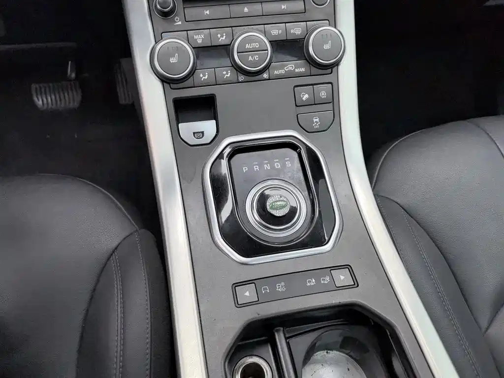 Land Rover Evoque 2018 — фото 13