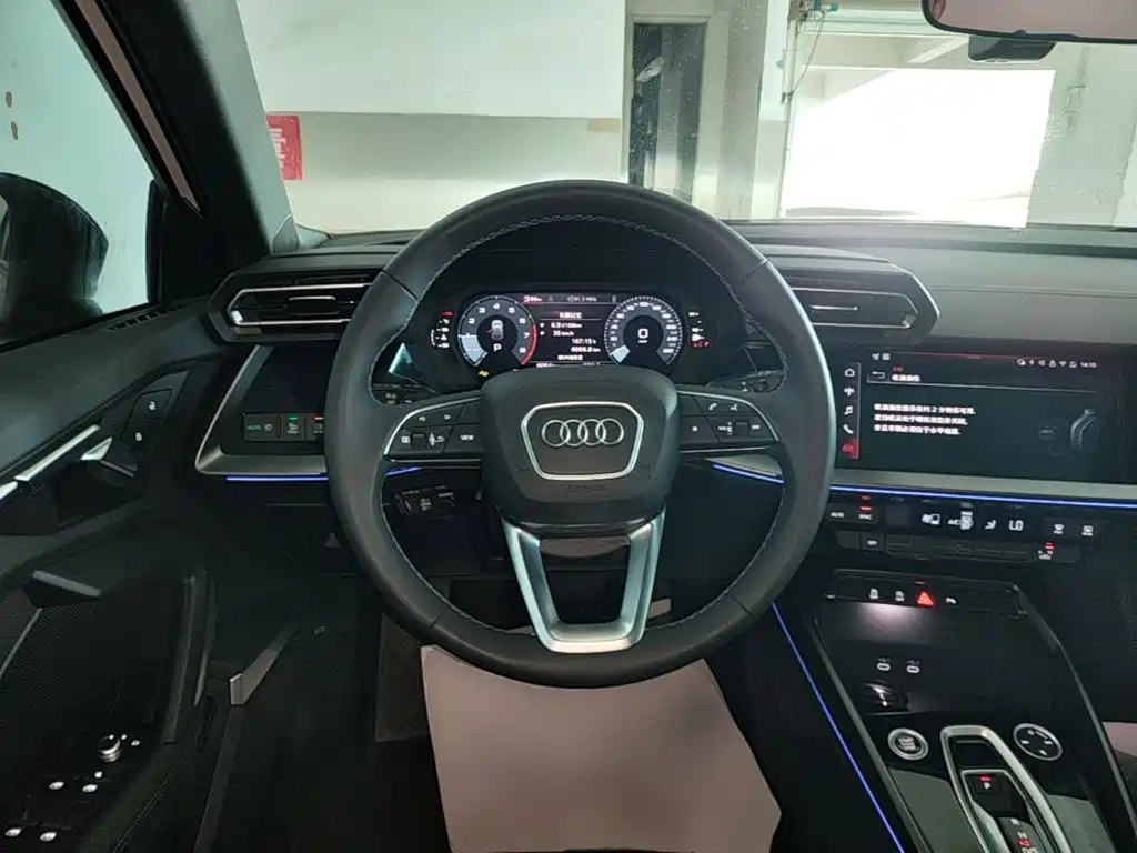 Audi A3 2025 — фото 11
