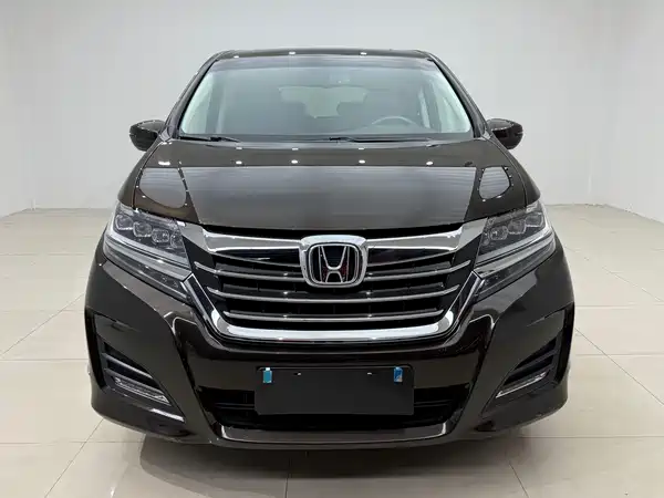Honda Elysion 2016