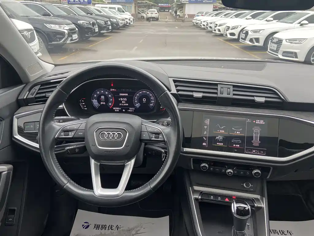 Audi Q3 2021 — фото 19